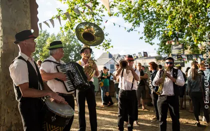 Photo de Fanfare Bashepov à l'Est  / Colibri Spectacles Angers Paris Nantes 