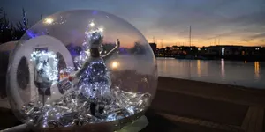 (Dôm')
1 à 3 bulles féériques et illuminées

crédit photo : cie la Folie de l'Ange 