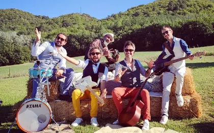 Photo de KARMA EVENT- Le Strolling BanD/DJ d'exception ( 06,83 et ailleurs )
