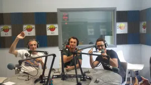 En ce moment interview du groupe Fiesta Camacho qui nous présente son futur album Primera Nota. En concert le 10 juin à La manade Joubert à Caissargue. Des places à gagner sur Soleil-Fm