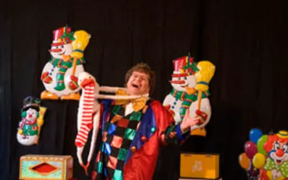 Photo de TONTON JOËL Spectacle de ventriloque, magie / STRASBOURG - ALSACE