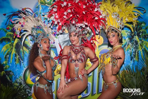 BOOKING FEVER - SPECTACLE REVUE BRESIL LATINO DISCO - ORCHESTRE PARIS