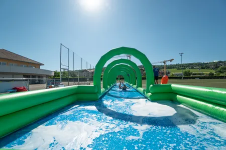 JEUX GONFLABLES HAUTE-SAVOIE / LUDIMOUV SARL