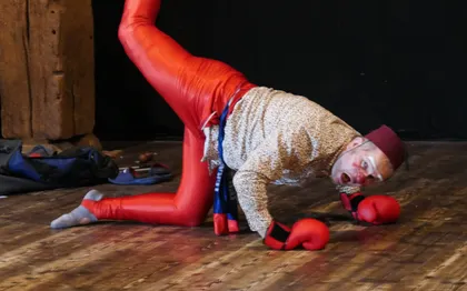 Photo de Wakamé à la boxe, Clown, Valence