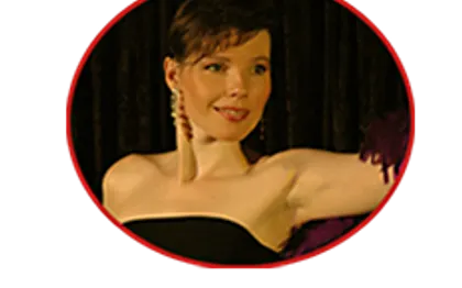 Photo de Chanteuse Nelly Chryss et Spectacle Danseuses CARCASSONNE et TOULOUSE