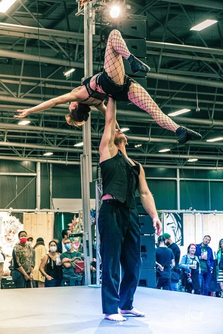 Portés acrobatiques