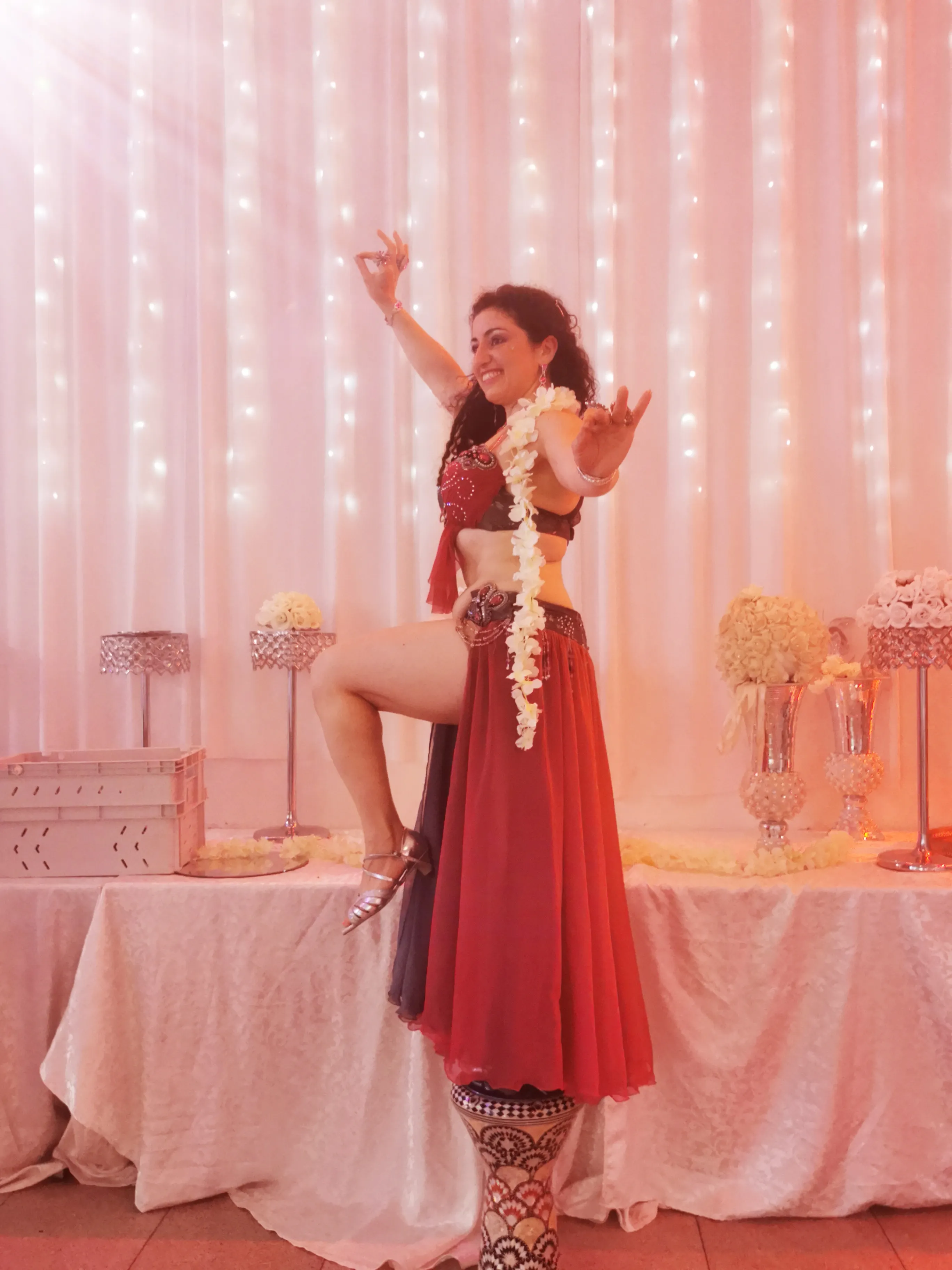 Danseuse orientale pour soirées  femmes Versailles