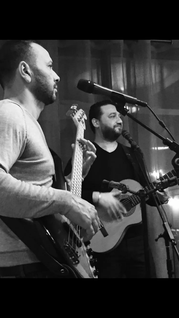 BABE et ALAIN chez LA MAISON  DE PETIT PIERRE BEZIERS 