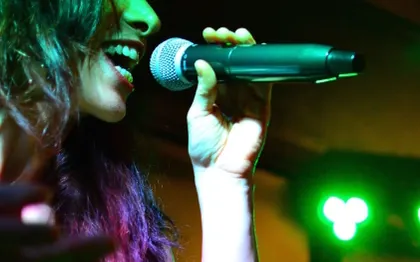 Photo de PASCALE ANDREWS Chanteuse, Accordéoniste / Rouen 