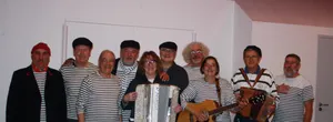 "Les Forbans de Lion-sur-Mer" 10 Musiciens normands - chansons de marin basé dans le Calvados