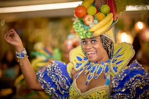 Danseuse sur Nice - carnaval tropical, afrocaribéen, antillais