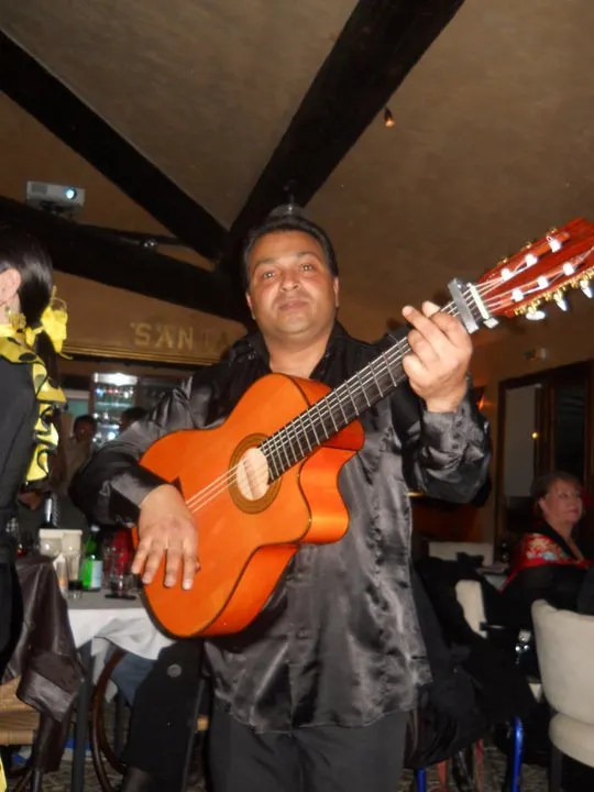 Jimmy musicien gipsy de Cagnes/Mer, Nice, Monaco, St Tropez