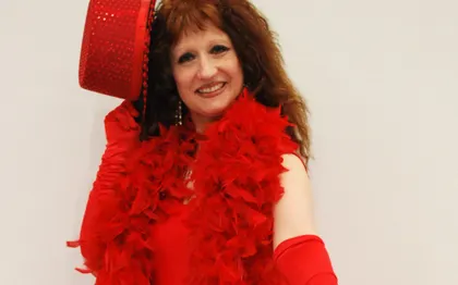 Photo de  Isa Sayen-Chanteuse, danseuse, pianiste,  Shows/ Galas/ Thouars