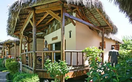 Photo de LE ZAHIR LODGE - Bungalows de Luxe - Restaurant - Nosy Be