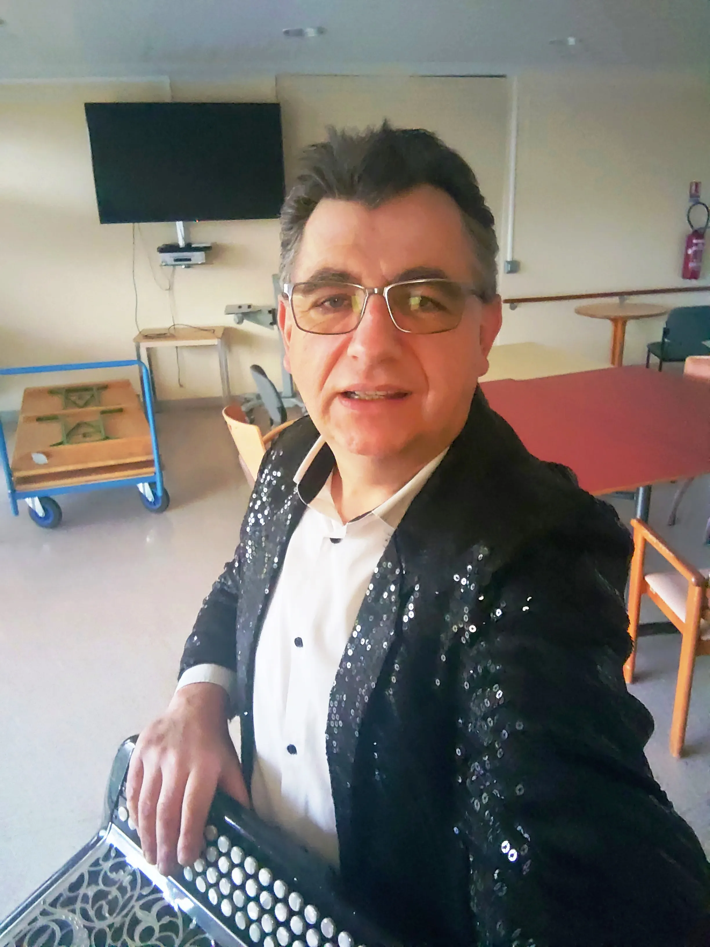 Prestation accordéon maison Nantes 08 janvier 2025