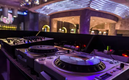 Photo de DJ GARD : Universel Decibel