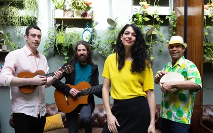 Photo de Canto do Sol, groupe franco-brésilien / PARIS, ÎLE-DE-FRANCE