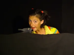 Le secret de la petite souris
Marionnettes et objets manipulés pour les  3-7 ans